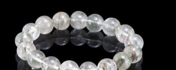 女生适合戴什么水晶