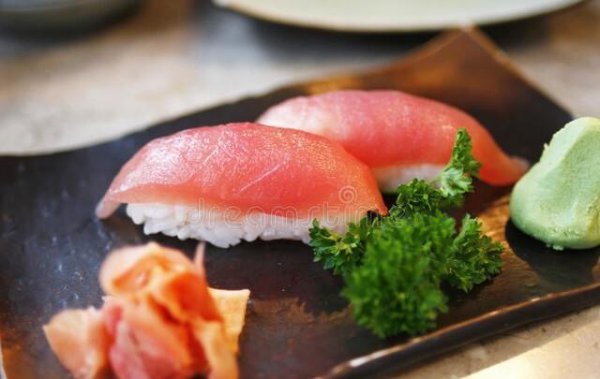 第一次吃日料怎么不尴尬不出丑