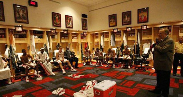 nba中场休息几分钟