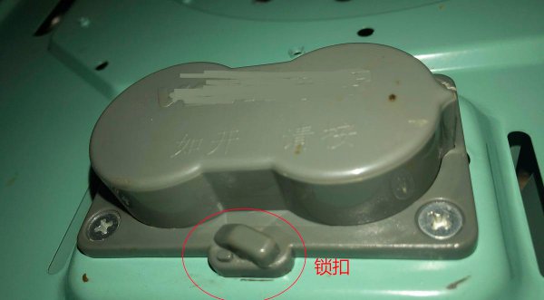 燃气灶换电池的地方在哪里