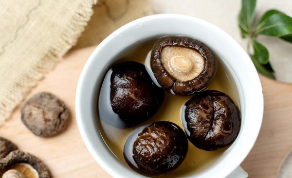 干香菇一般要泡多久才能食用