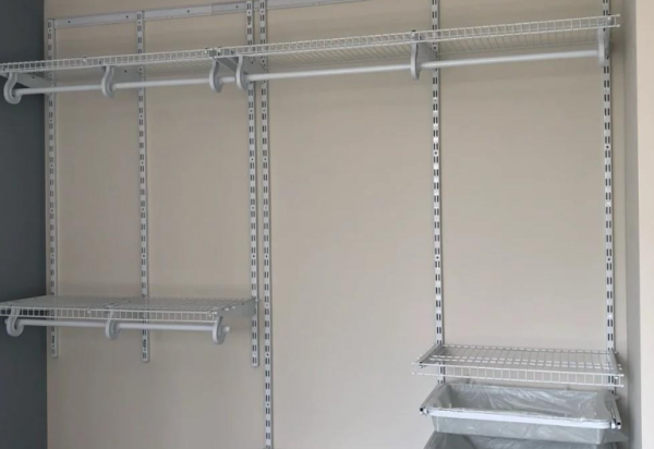 衣柜一开门味道大是甲醛味吗