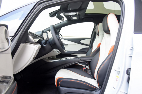 比亚迪海豚和欧拉好猫哪个好