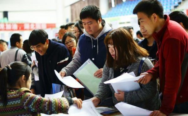 文科专科就业前景好的专业