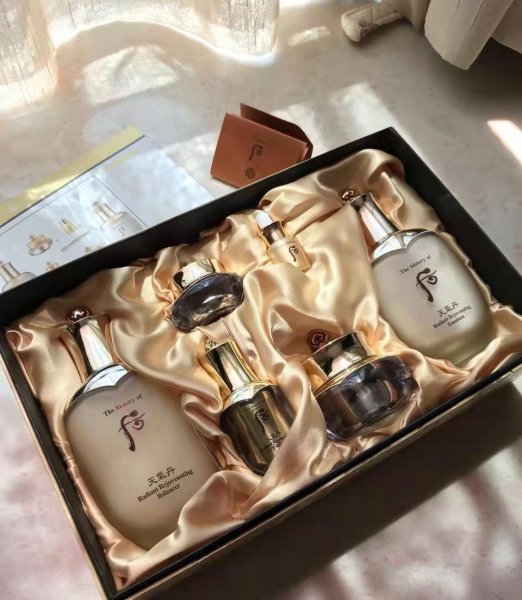 后的化妆品系列介绍