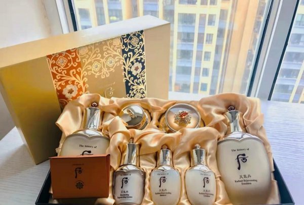 后的化妆品系列介绍