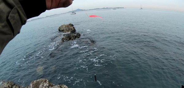 倒钓钩的绑法用几克铅头钩