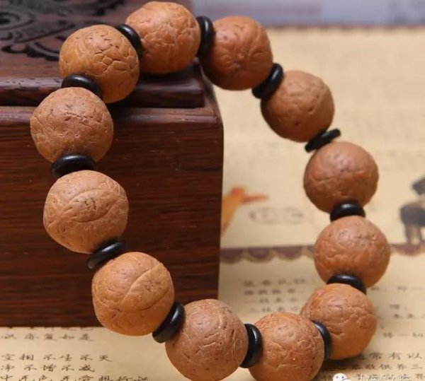 凤眼菩提手串一般多少钱
