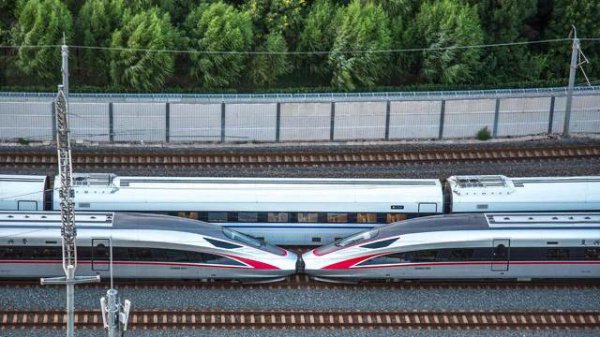 c字开头的是动车还是高铁