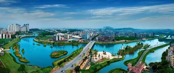 广州市花都区很穷嘛