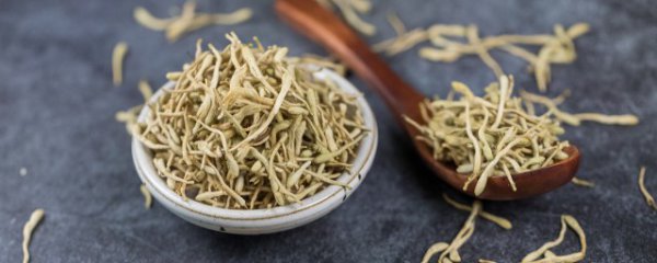 金银花茶什么时候喝好