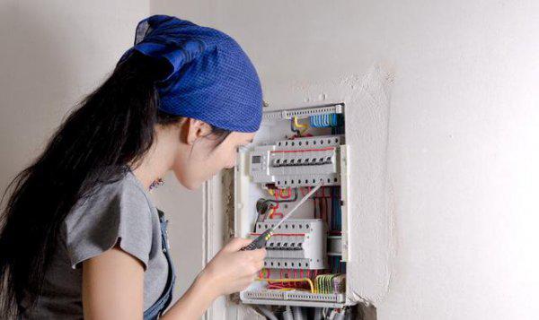 一个房间走一路电线可以吗