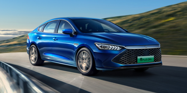 适合女生开的车10万以内