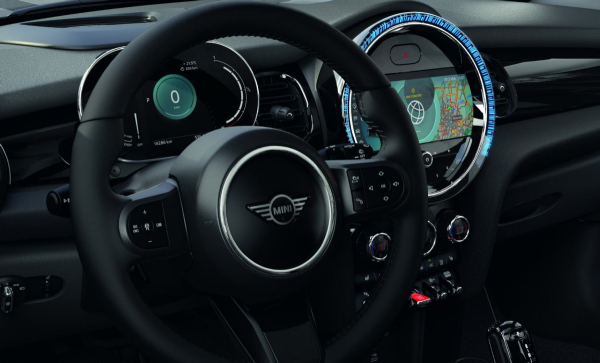 适合女生开的车10万以内