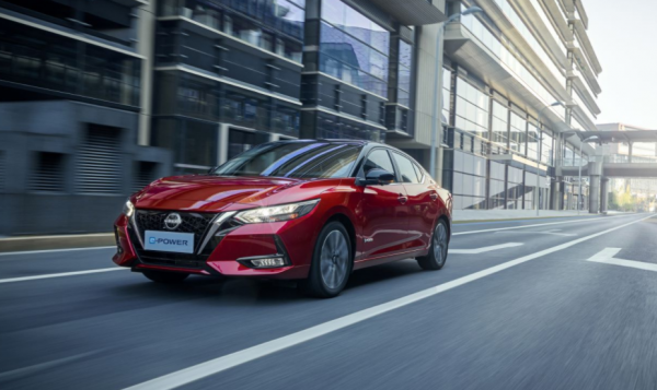 适合女生开的车10万以内