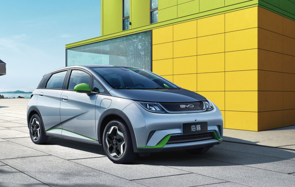 适合女生开的车10万以内