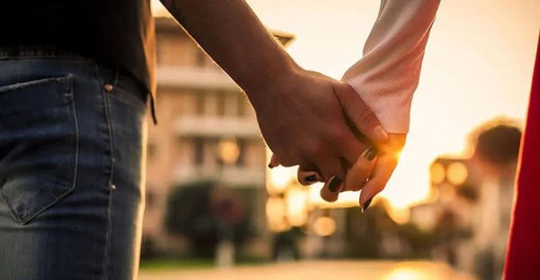 蜂王是雌性还是雄性