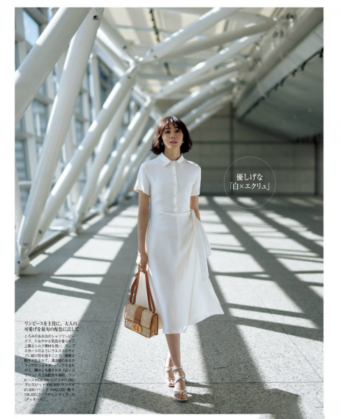 夏天穿什么颜色衣服显白