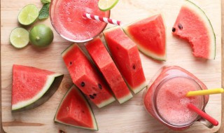 怎么挑西瓜肉甜不酸呢窍门 4个窍门挑选香甜好西瓜