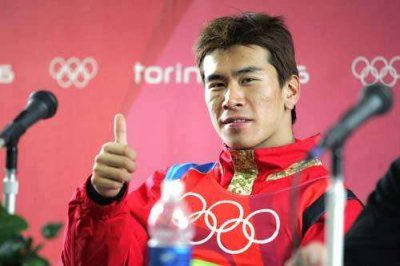 韩晓鹏2006夺冠是什么项目 都灵冬奥会上雪上项目首金