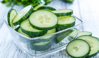 凉拌黄瓜怎么做又脆又好吃 凉拌黄瓜的做法介绍