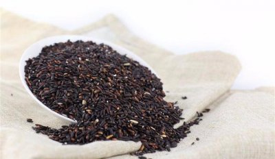黑糯米的功效与作用 黑糯米的功效与作用及食用方法