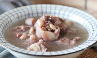 猪尾巴和什么煲汤比较好 猪尾巴和哪些食材煲汤好喝呢