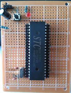 stm32和51单片机的区别图 参数上有着巨大的不同