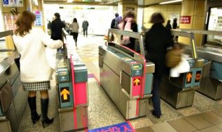 小夹板能不能带上动车 夹板可以带上高铁吗