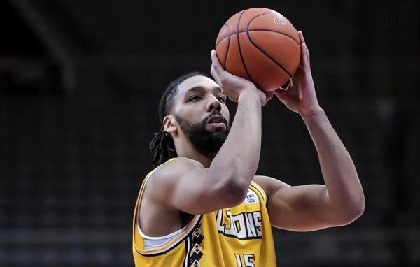 奥卡福身高是多少