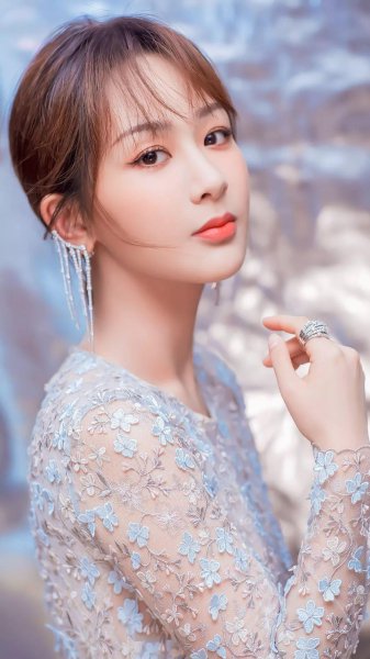 浓颜系是什么意思