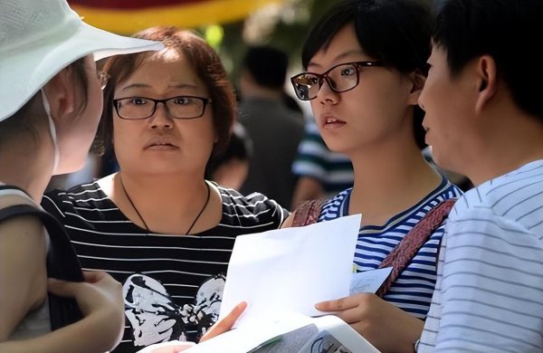 高考四百分左右能上什么学校