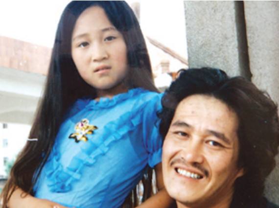 赵本山有几个孩子几个闺女