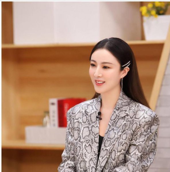 淘宝主播薇娅什么学历