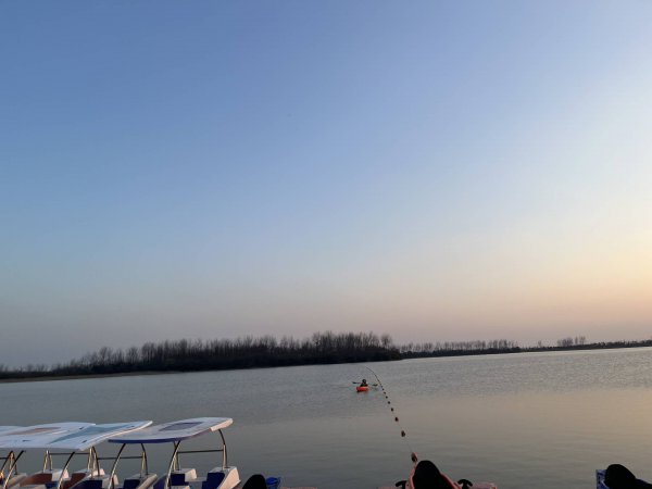 滑翔伞玩一次多少钱