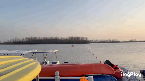 滑翔伞玩一次多少钱