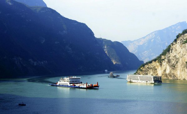 长江三峡是哪三峡的总称