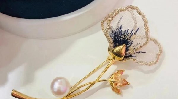 淡水珍珠戴久了就没光泽了