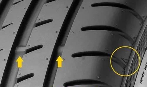 120速度行驶后轮爆胎会怎样