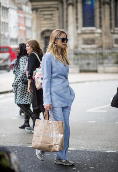 超流行的托特包是什么包