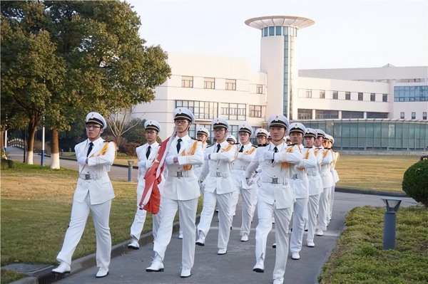 上海最值得考的二本大学