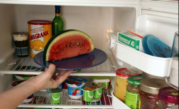 风冷冰箱和直冷冰箱哪个好