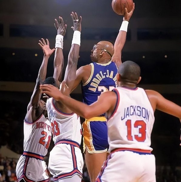 nba最厉害的球员排名前十