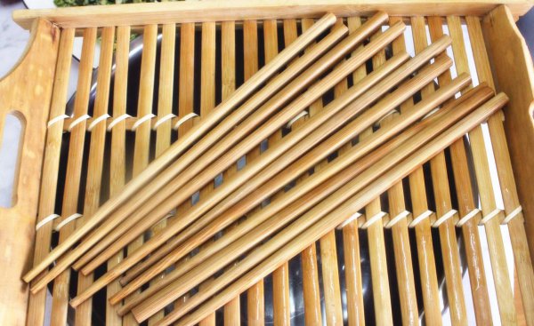 新筷子买回来怎么处理才能用