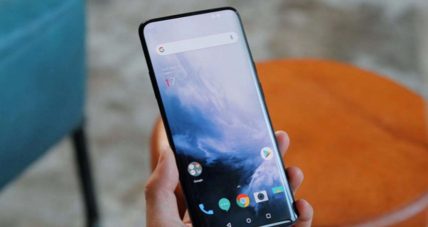 哪种屏幕材质对眼睛好