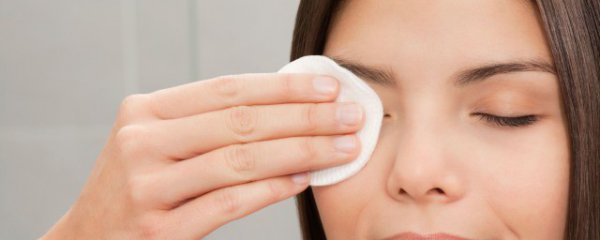 化妆品的正确使用步骤