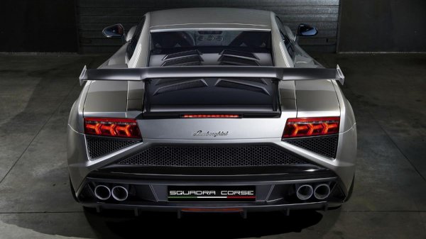 兰博基尼大牛和小牛区别在哪