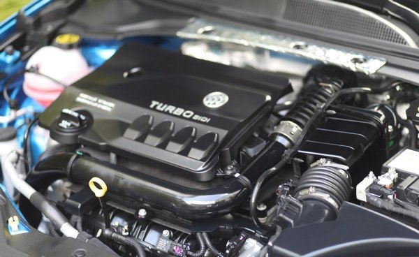 朗逸plus与威朗哪个好