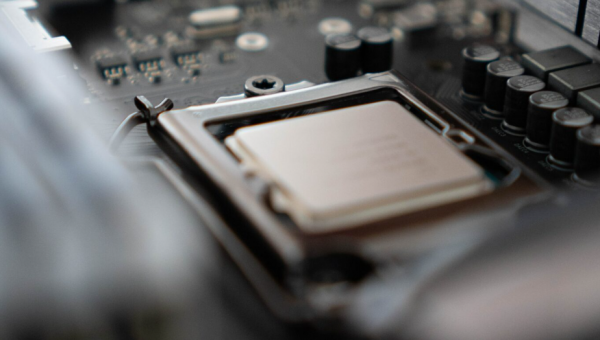 笔记本r5和i5处理器哪个好