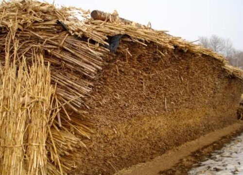秸秆可以做肥料吗